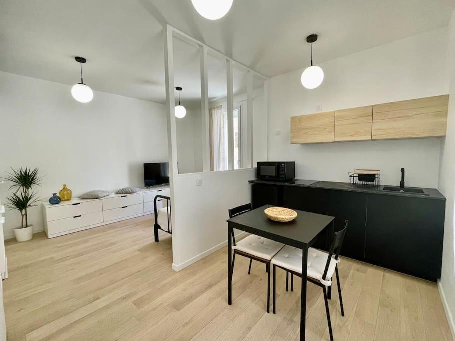 Studio Entierement Renove, Situe Au Coeur Du Quartier Haut Sète Zewnętrze zdjęcie
